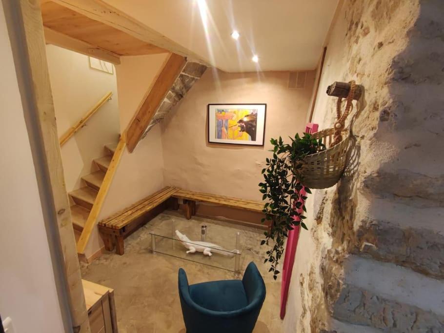 Appartement Cosy 2/4 Personnes La Roquebrussanne Exterior photo